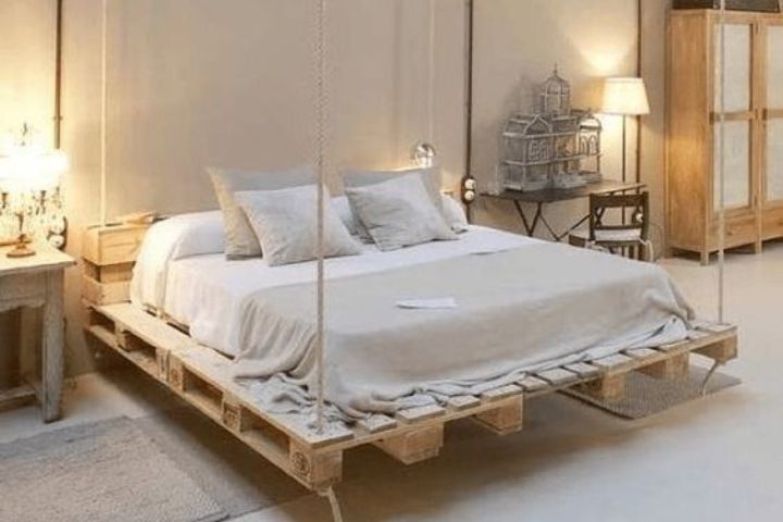 Phong cách phòng ngủ Scandinavian với giường pallet